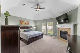 18335 E Laura Shore Dr, Cypress, TX 77433 - Photo 24