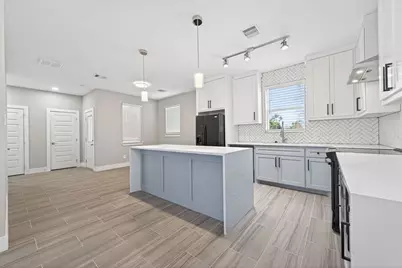 2075 Road 5707, Cleveland, TX 77327 - Photo 8
