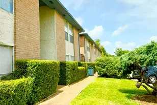 8360 Jorine Dr, Houston, TX 77036 - Photo 4