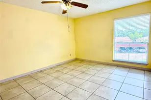 8360 Jorine Dr, Houston, TX 77036 - Photo 6