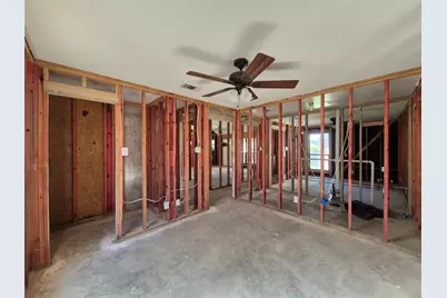 904 Cherry Hills Dr, Huntsville, TX 77340 - Photo 4