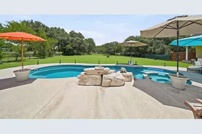 1036 Shirley Oaks Street, Columbus, TX 78934 - Photo 30