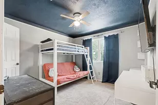 305 Bull Run Dr, League City, TX 77573 - Photo 22