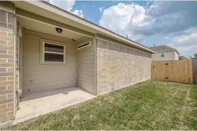 5242 Espuela Lane, Baytown, TX 77521 - Photo 32