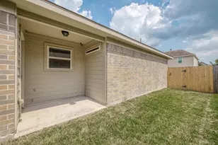 5242 Espuela Ln, Baytown, TX 77521 - Photo 32