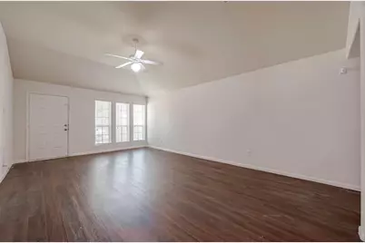 5242 Espuela Lane, Baytown, TX 77521 - Photo 6