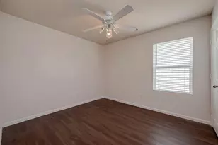 5242 Espuela Ln, Baytown, TX 77521 - Photo 16