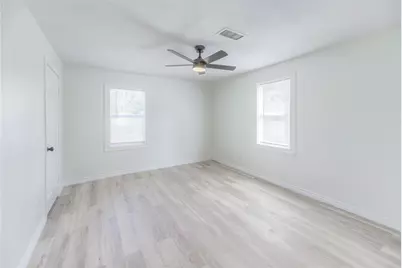 709 N Pine Street, Woodville, TX 75979 - Photo 10