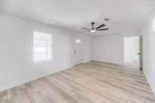 709 N Pine St, Woodville, TX 75979 - Photo 6