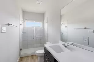 6444 Wenlock Dr, Houston, TX 77048 - Photo 16