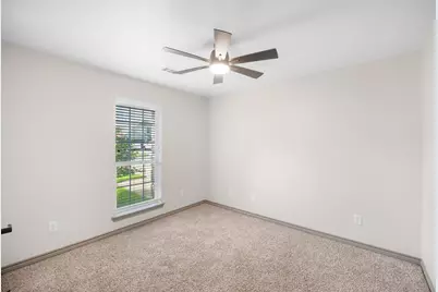 1303 Skyline Ct, College Station, TX 77845 - Photo 12