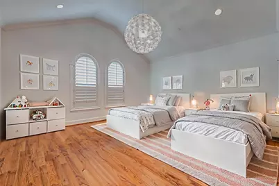 5410 Valerie St, Bellaire, TX 77401 - Photo 26