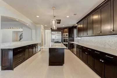 5410 Valerie St, Bellaire, TX 77401 - Photo 10