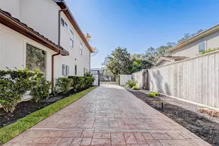 5410 Valerie St, Bellaire, TX 77401 - Photo 42