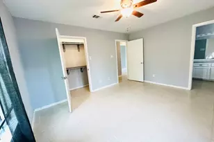 5123 Denmark St, Houston, TX 77016 - Photo 16