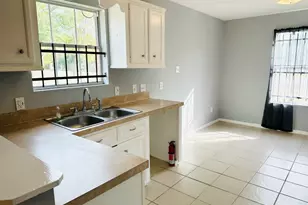5123 Denmark St, Houston, TX 77016 - Photo 8