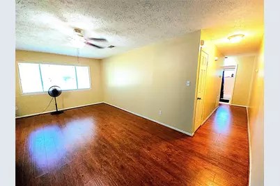 1546 Ramada Drive, Houston, TX 77062 - Photo 6