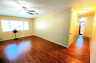 1546 Ramada Dr, Houston, TX 77062 - Photo 6