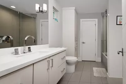 10 Kingscote Way, The Woodlands, TX 77382 - Photo 20