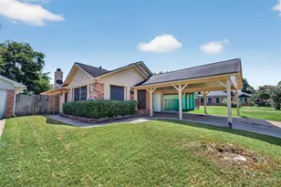 4632 Greenwood Dr, Rosenberg, TX 77471 - Photo 1