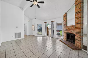 4632 Greenwood Dr, Rosenberg, TX 77471 - Photo 6