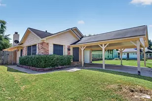 4632 Greenwood Dr, Rosenberg, TX 77471 - Photo 2