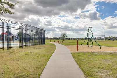 8207 Holly Blue Drive, Rosharon, TX 77583 - Photo 24