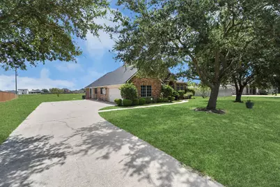 14618 Stablebrook Drive, Beach City, TX 77523 - Photo 6