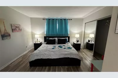 2425 Holly Hall St #51C, Houston, TX 77054 - Photo 6