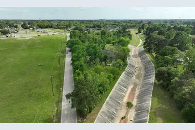 000 Huffsmith Road, Tomball, TX 77375 - Photo 16