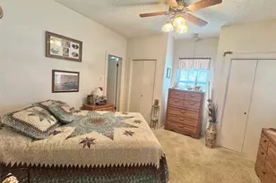 706 West St, Yoakum, TX 77995 - Photo 22