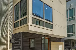 1045 Voight St, Houston, TX 77009 - Photo 2