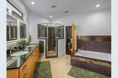 1045 Voight Street, Houston, TX 77009 - Photo 36