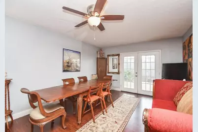 2700 Bellefontaine Street #B9, Houston, TX 77025 - Photo 4