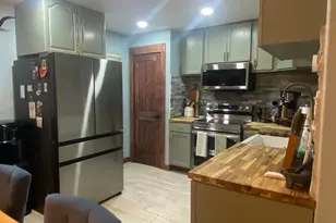 16 Mariner Village Dr, Pasadena, TX 77586 - Photo 8