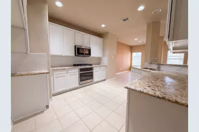 7002 Crockett Ridge Drive, Richmond, TX 77406 - Photo 2