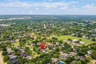 20418 Scenic Woods Dr, Cypress, TX 77433 - Photo 32