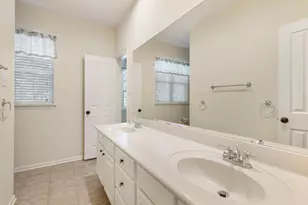 14 Middle Gate Pl, The Woodlands, TX 77382 - Photo 36