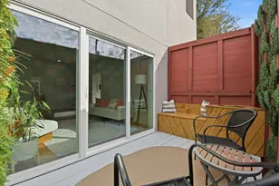 1119 W 17th St, Houston, TX 77008 - Photo 12