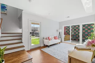 1119 W 17th St, Houston, TX 77008 - Photo 8