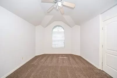 5214 Mountain Forest Drive, Katy, TX 77449 - Photo 14