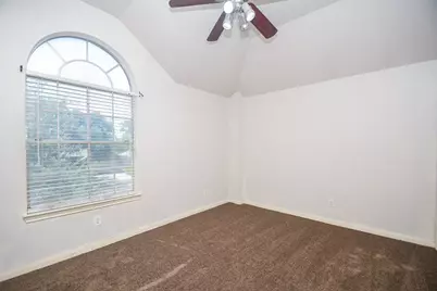 5214 Mountain Forest Drive, Katy, TX 77449 - Photo 16