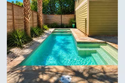 501 Columbia Street, Houston, TX 77007 - Photo 2