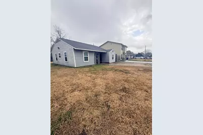 5510 Chennault Road, Houston, TX 77033 - Photo 2