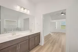 14009 Baikal Mnr Dr, Santa Fe, TX 77510 - Photo 8