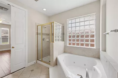 6414 Pinewood Trace Lane, Houston, TX 77041 - Photo 14