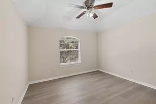 6414 Pinewood Trace Ln, Houston, TX 77041 - Photo 18