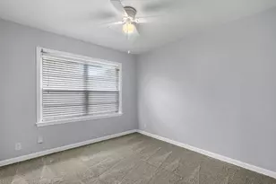 7938 Hammerly Blvd, Houston, TX 77055 - Photo 10