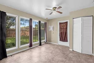 7938 Hammerly Blvd, Houston, TX 77055 - Photo 14