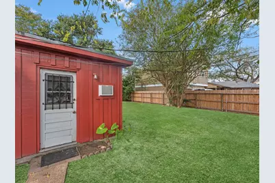 7938 Hammerly Boulevard, Houston, TX 77055 - Photo 20